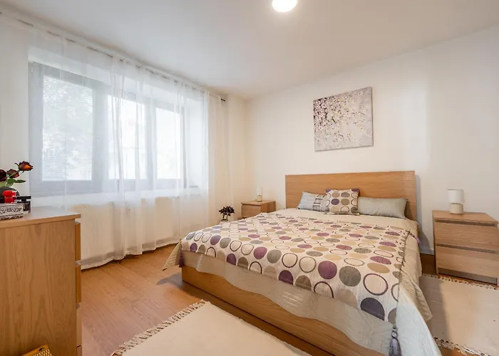 3 Private Flat Center Fresh And New Jarna