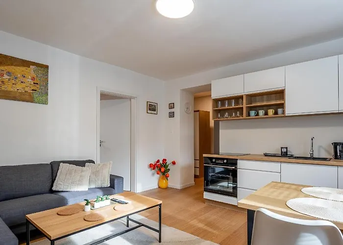 3 Private Flat Center Fresh And New Jarna